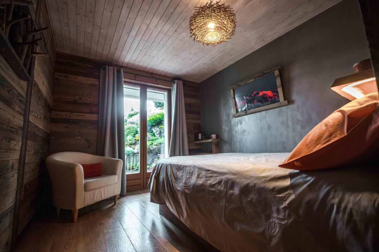 Chambres En Chalet Petit Dejeuner Inclus La Cote d'Arbroz Exteriör bild