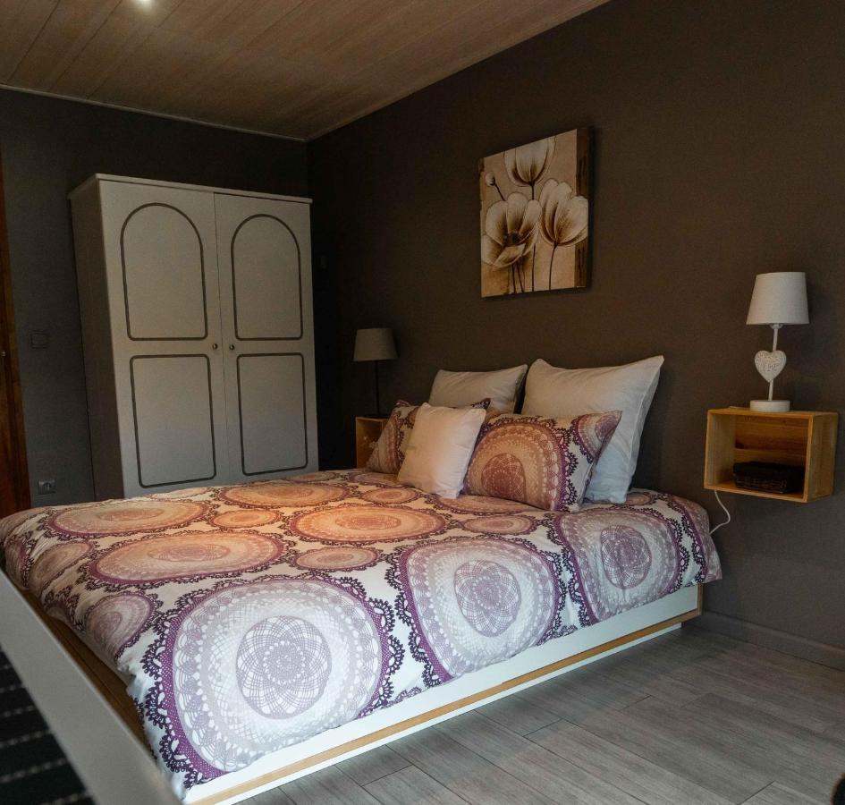 Chambres En Chalet Petit Dejeuner Inclus La Cote d'Arbroz Exteriör bild