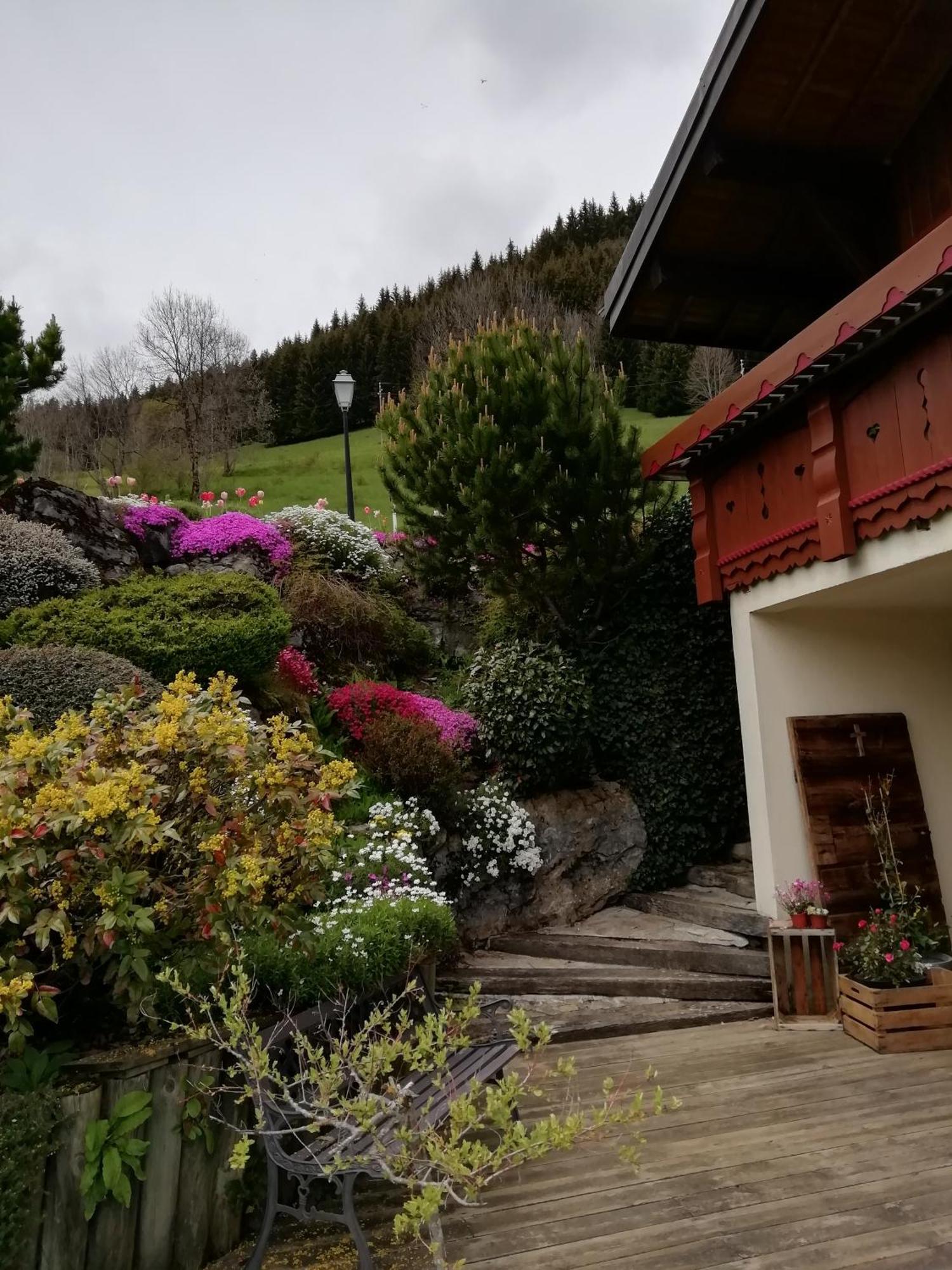 Chambres En Chalet Petit Dejeuner Inclus La Cote d'Arbroz Exteriör bild